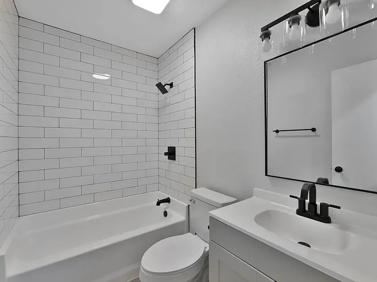 4260 Texas College Dr — Photo 2