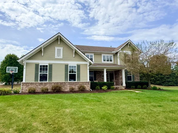 26393 Creekside Dr, New Hudson, MI 48165