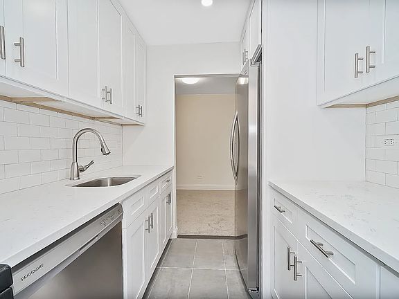 3rd image of 32-23 88th St #205