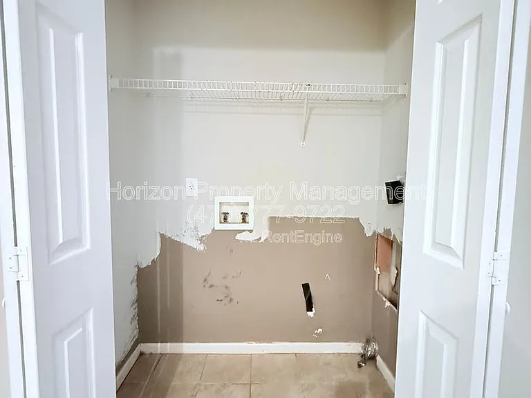 6610 Overton Cir — Photo 9