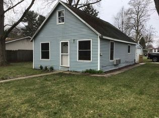 827 N Agnew St, Winamac, IN
