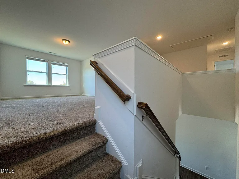 913 Briar Gate Dr — Photo 19
