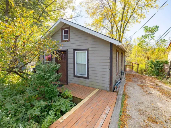 105 Beach Avenue, Edgerton, WI 53534