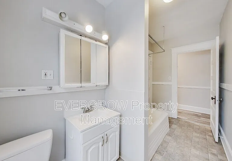 945 Woodruff Place Middle Dr #4 — Photo 29