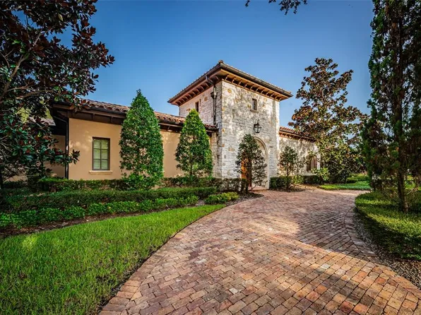 9003 Waterash Ln N, Pinellas Park, FL 33782