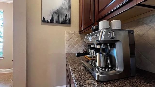 7908 Menler Dr — Photo 9