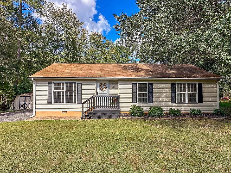 1st image of 573 Jefferson Dr