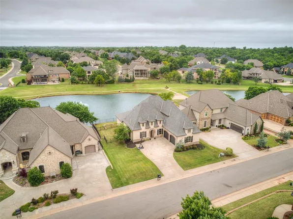 4517 Roundup Rd, Edmond, OK 73034