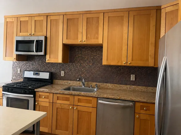 154 Tara St, San Francisco, CA 94112