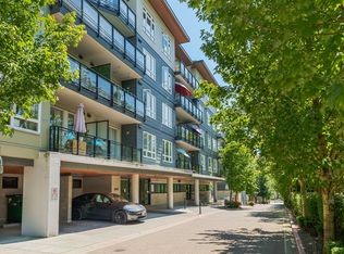 13919 Fraser Hwy #410, Surrey, BC V3T 4E6