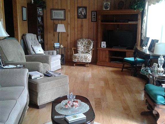 spacious living room