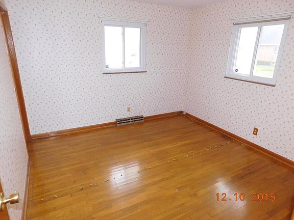 4th image of 2764 Kingston Ave
