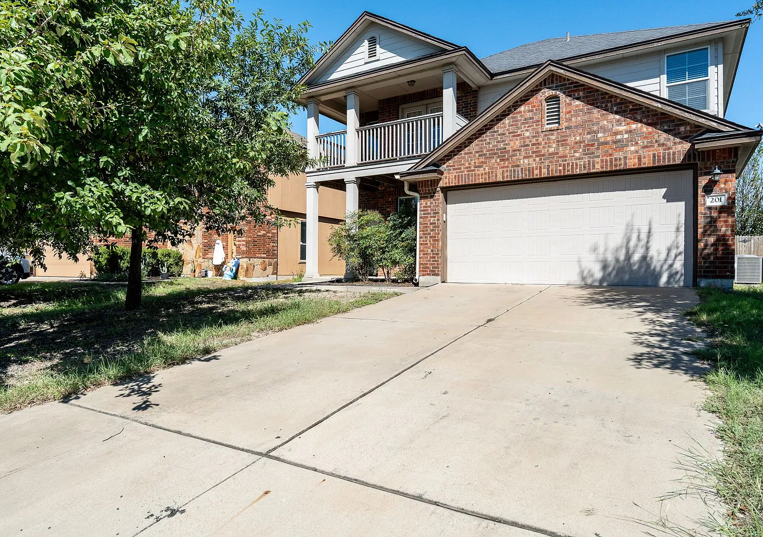 201 Geode Ln, Jarrell, Texas 76537 — Photo 1