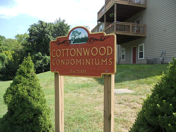Cottonwood Condominiums