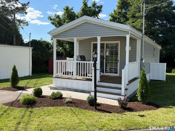 5 Sundeck Terrace, Southington, CT 06489