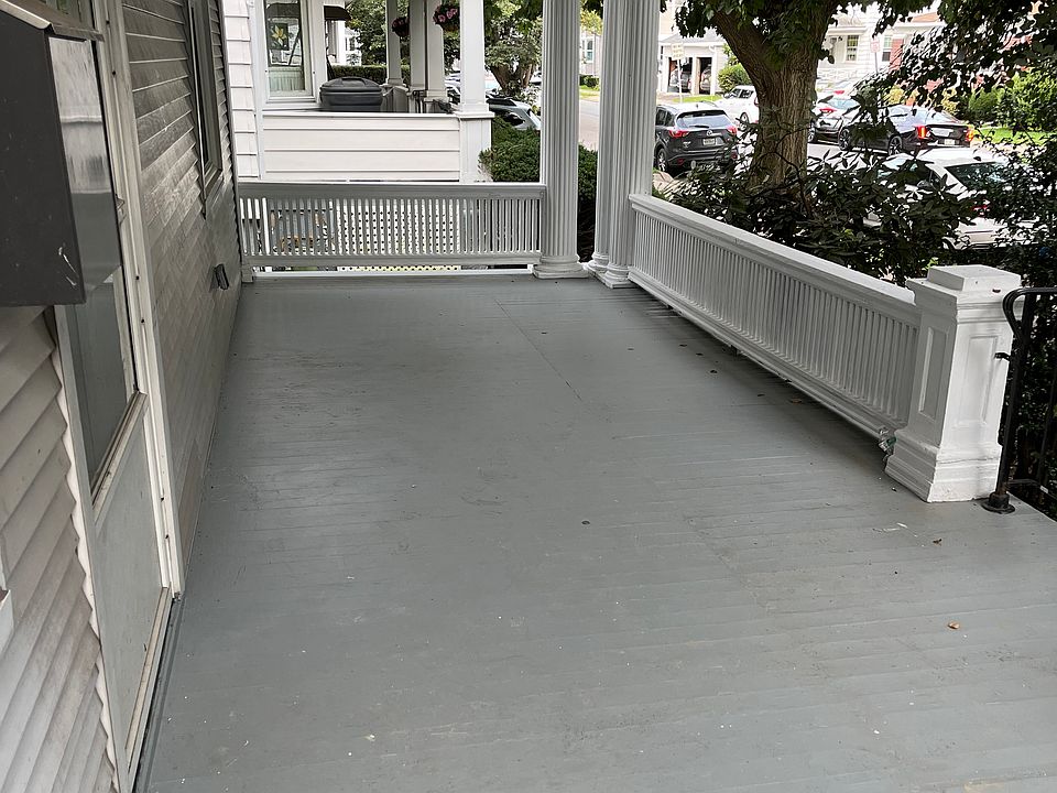 1st image of 378 Rutter Ave