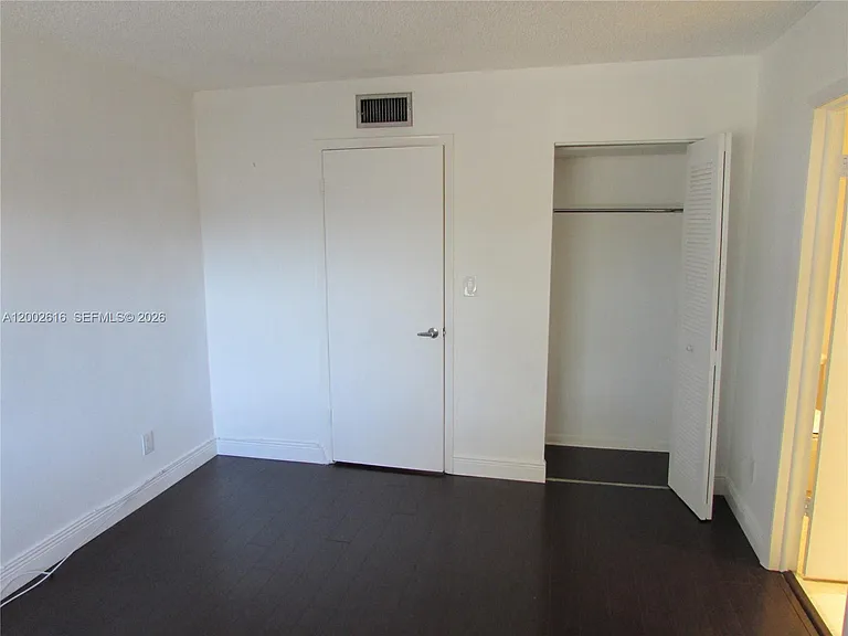 5555 Ludlam Rd #23 — Photo 10