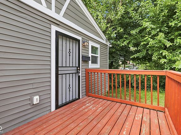 4th image of 3006 N Olney St