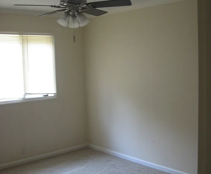 5633 Parker St — Photo 20