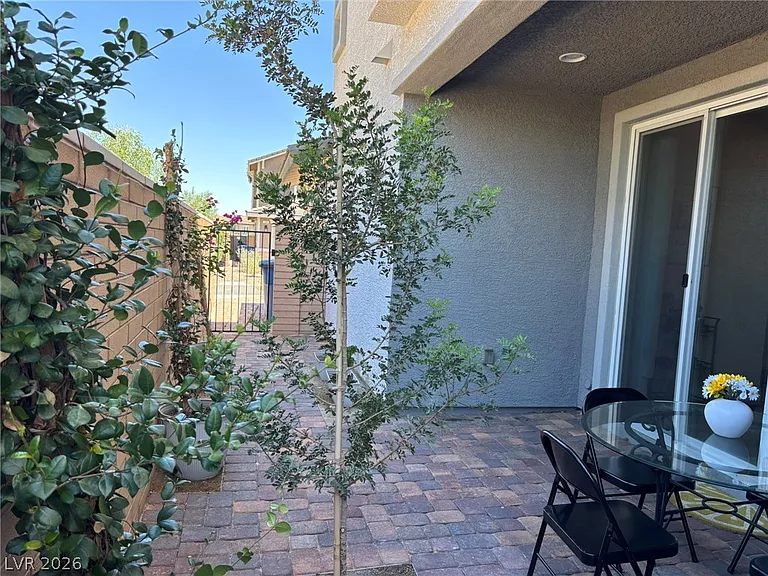 854 Cottonwood Hill Pl — Photo 14