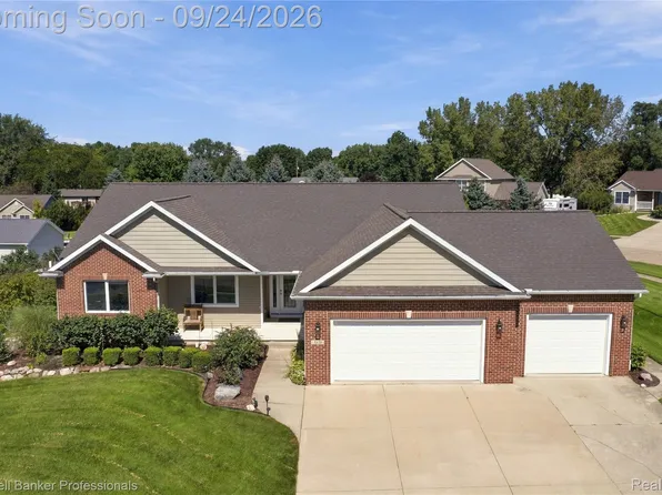 3375 Fieldberry Ln, Charlotte, MI 48813