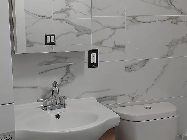 234 Jewett Ave #14 — Photo 7