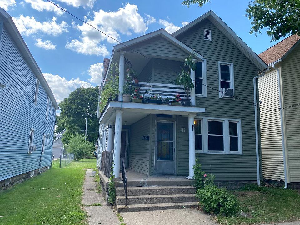 1st image of 919 Davis Ave NW #A