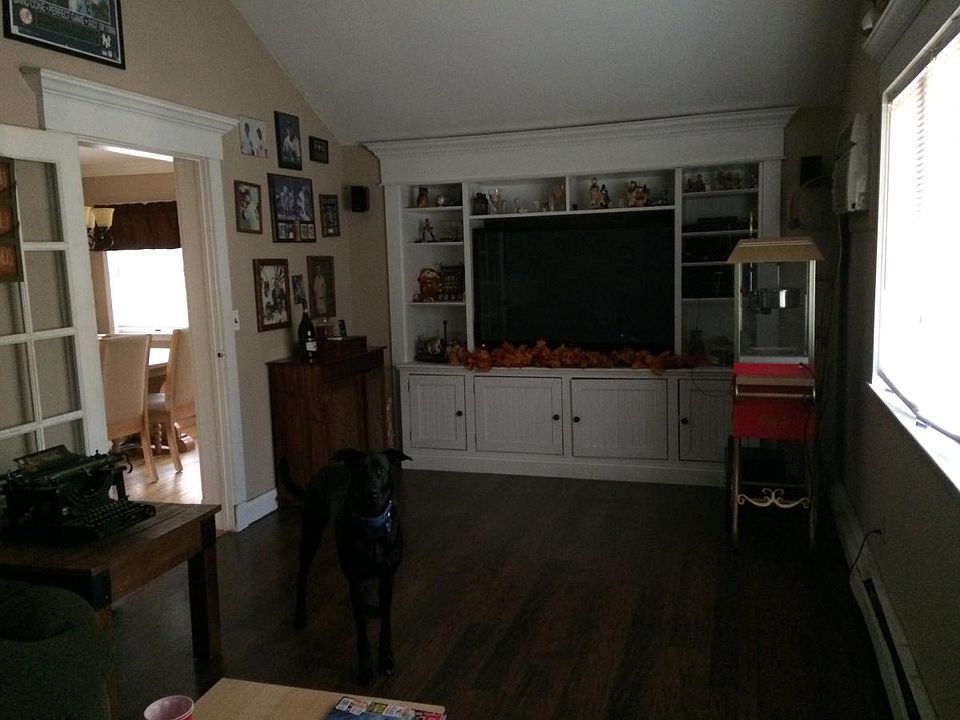 1st image of 2 Suffolk Dr #1