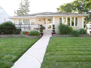 1 Vosseler Ct, West Orange, NJ 07052