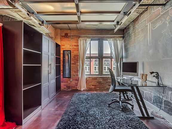 3rd image of 328 W 200 S APT 401