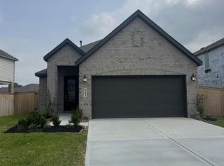 913 Capracotta Dr, Huffman, TX 77336