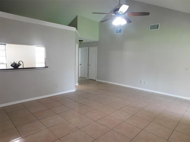 4403 Alamo Ave — Photo 30