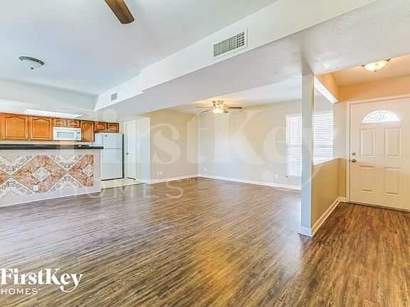 5th image of 2944 W Villa Theresa Dr