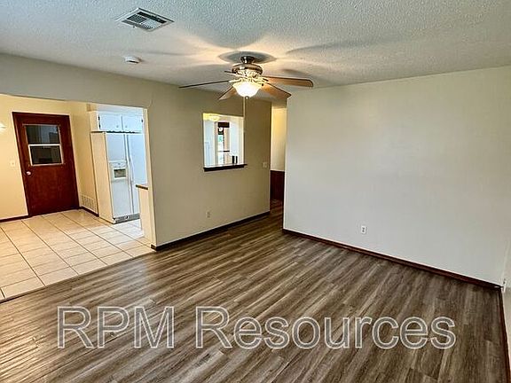 4th image of 7625 S Sherwood Ave