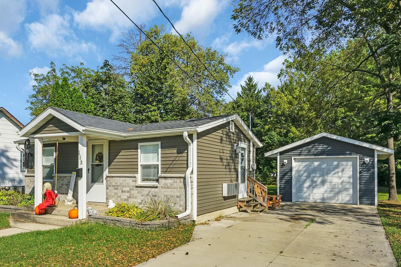 113 Olsen STREET, Elkhorn, WI 53121 | Zillow