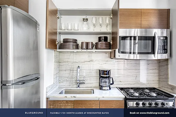 Rented by The Blueground | media 43