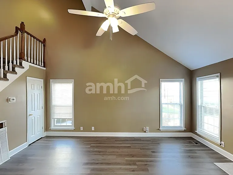 705 Milbridge Ct — Photo 9