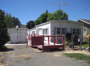 1832 Riverside Dr, Klamath Falls, OR 97601