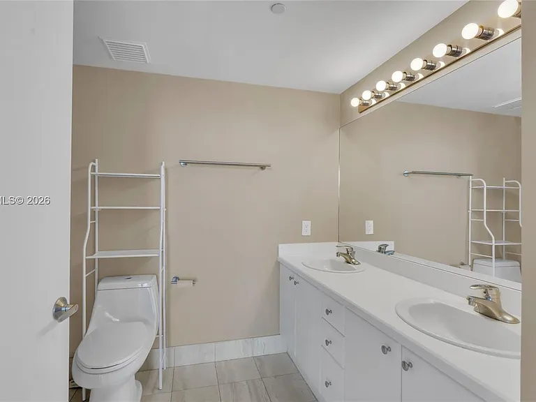 2475 Brickell Ave #2501 — Photo 25