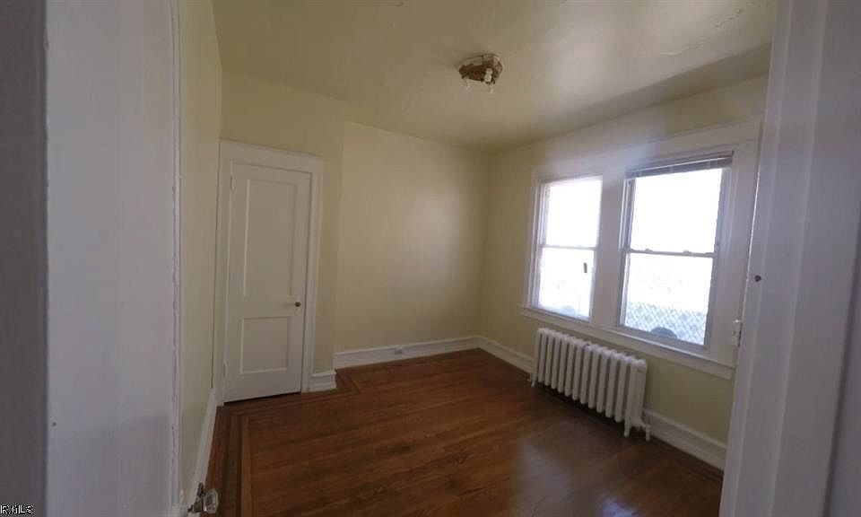 2nd image of 10 S Oakland Ave APT 2C