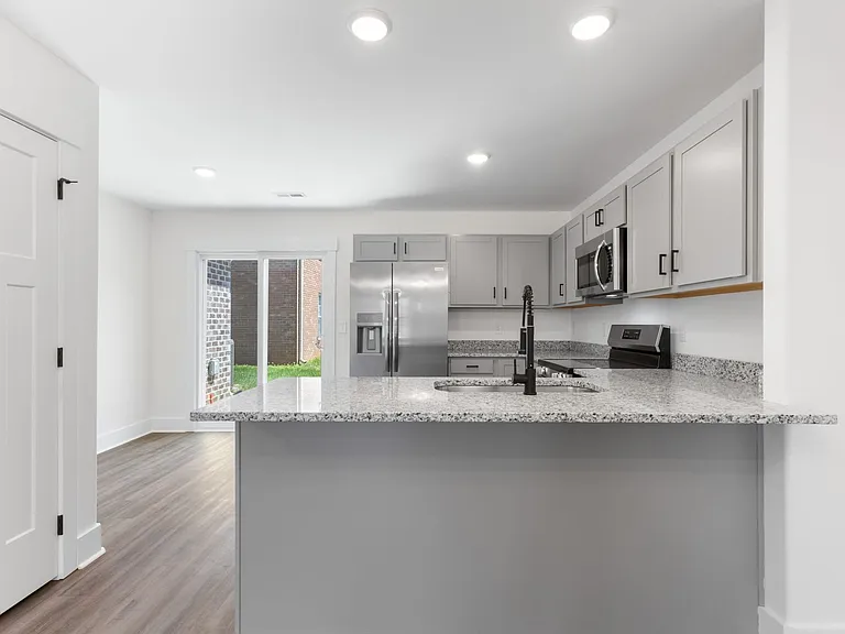 3873 Jockey Dr — Photo 9