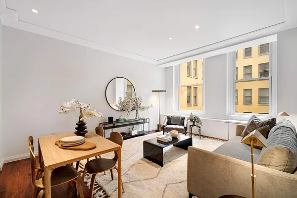 Sold by Compass | media 2