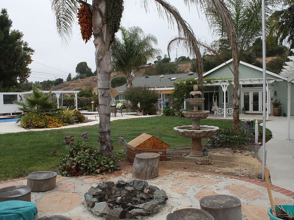 1st image of 3056 Darlington Dr