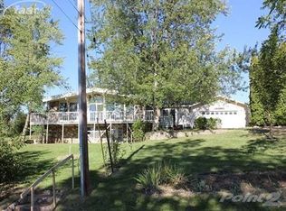 6729 Highland Dr, Laingsburg, MI 48848