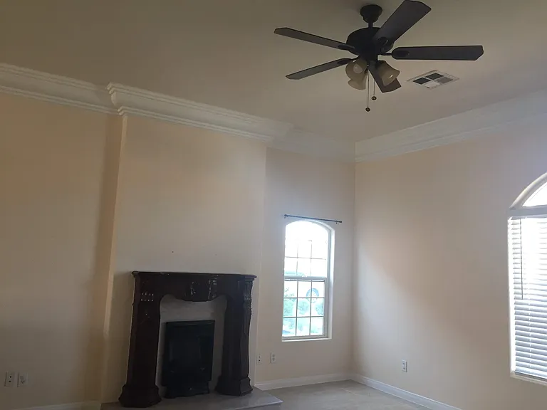 2707 Giovanetti Ave — Photo 2