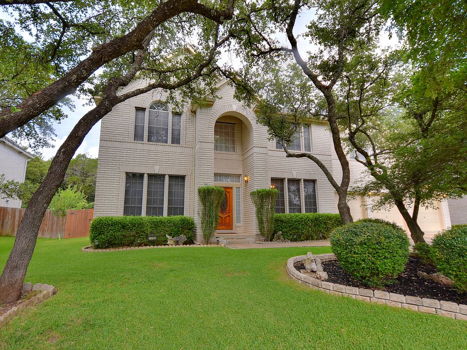 2nd image of 7759 Yaupon Dr