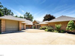 3100 Dunbarton Ave NW, Canton, OH 44708