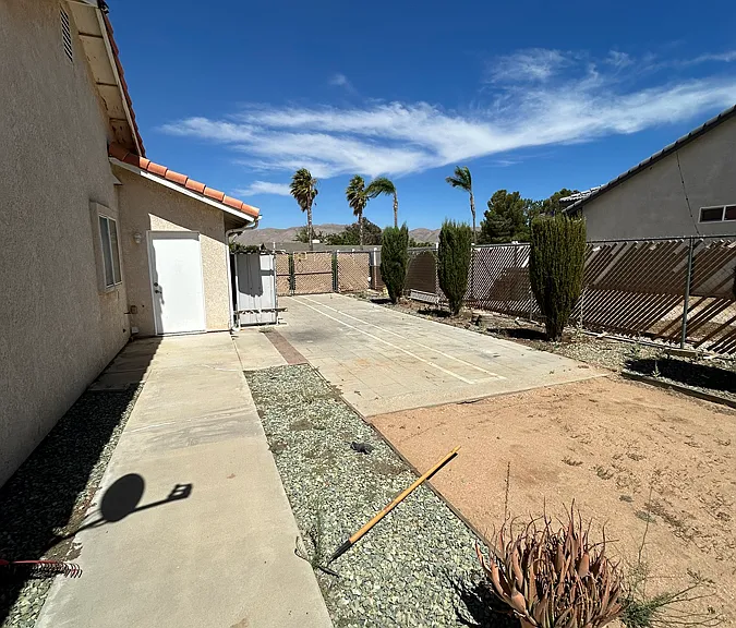 7728 Paisley Ave — Photo 31