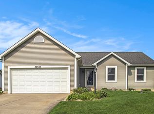 58625 Heather Pointe Dr, Osceola, IN 46561