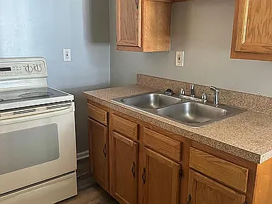 1811 Owen St #2 — Photo 19